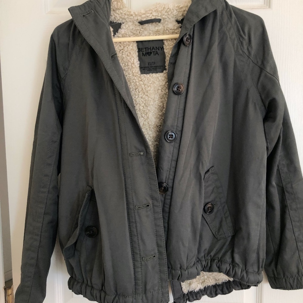 Army Green Fluffy winter jacket